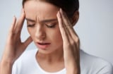 Mùa hè nóng nực, nếu đổ mồ hôi kèm theo 4 dấu hiệu bất thường, bạn nên cảnh giác