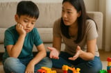 Khi con đòi bằng được rồi bỏ xó: Cách bố mẹ EQ cao ứng xử khiến con 'tâm phục khẩu phục'