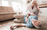 Sáng thức dậy gặp 6 dấu hiệu này, coi chừng 'đột quỵ'