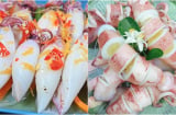 Hấp mực chỉ bỏ nước lạnh thôi chưa đủ: Thả thêm loại nước này vào mực hết sạch mùi tanh, giòn sần sật