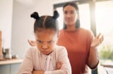 Nghiên cứu mới: La mắng trẻ em có thể gây tổn thương tâm lý nghiêm trọng như bạo hành thể chất