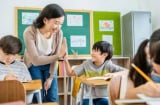 Giáo viên chủ nhiệm tiết lộ: Nhìn học sinh là biết ngay gia đình có 'giàu' thật hay không