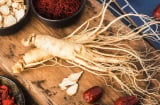Nhân sâm đại bổ nhưng những người này không nên dùng