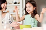 5 dấu hiệu giúp nhận biết trẻ thông minh thật sự: Con bạn không chỉ khôn lỏi mà còn trí tuệ vượt trội