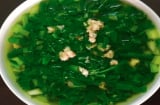 Những người không nên ăn rau cải