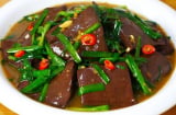Tiết lợn ăn rất tốt cho sức khỏe nhưng đại kỵ với 5 người này, cần tránh xa!