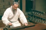 Tổ Tiên nhắc nhở: 4 thứ tuyệt đối không nên tích trữ trong nhà, càng tích càng nghèo