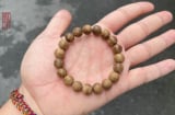 5 loại vòng gỗ phong thủy mang lại tài lộc, sức khỏe, tình duyên, trừ tà và công danh sự nghiệp