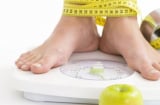 5 nguyên nhân gây tăng cân bất ngờ hơn cả ăn nhiều và ít vận động nhưng nhiều người không biết