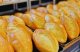 Ăn bánh mì cực hại với 5 nhóm người này