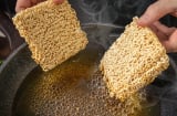Ăn mì tôm cực hại với 4 nhóm người này