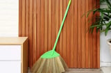Người xưa dặn: 3 chỗ tuyệt đối không để chổi kẻo rước xui xẻo, mất lộc