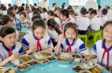 Trẻ em, học sinh được hỗ trợ tới 936.000 đồng/tháng: Cha mẹ đóng tiền học đầu năm có được trừ không