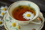 Thải độc cho cơ thể bằng trà hoa cúc