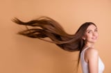 6 bước gội đầu đúng cách giảm gãy rụng và xơ rối rõ rệt