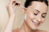 Náng có thê rcải thiện dấu vết tuổi tác, thâm nám nếu biết những điều cơ bản này