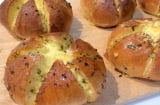 Cách làm bánh mì nướng bơ tỏi phô mai, béo mặn ngọt thơm ngon