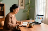 Tuổi trung niên đừng chỉ tiết kiệm: 3 bí quyết giữ tiền giúp bạn an yên mà vẫn dư giả