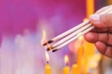 Giờ tốt nhất để thắp hương trong ngày là khi nào? Câu trả lời khiến ai cũng phải giật mình!