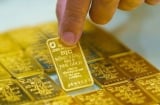Giá vàng sáng 11/11 bật tăng sốc: Vàng trong nước vọt +1,2 triệu/lượng, áp sát mốc lịch sử