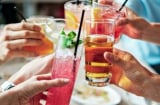 Cảnh báo sức khỏe: Loại nước “phá gan” mạnh nhất, gây ung thư, người lớn và trẻ em đều mê