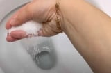 Mẹo dùng muối để thông tắc bồn cầu đơn giản, hiệu quả, tiết kiệm