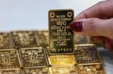 Giá vàng hôm nay 14/12: Vàng miếng trong nước tăng vọt gần 1 triệu đồng, thị trường nóng trở lại