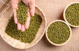 Ăn đậu xanh rất bổ nhưng có 5 nhóm người phải tránh xa