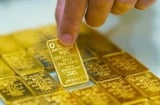 Giá vàng hôm nay 12/1: Vàng SJC tăng 7 triệu đồng/lượng sau 1 tuần, giá vàng thế giới lập đỉnh mới