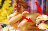Luộc gà nứt da - xương đỏ, thêm 1 bước này gà ngọt thịt chín đều