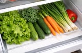 90% người dùng tủ lạnh không biết mẹo nhỏ này: Chỉ cần đặt một tờ giấy vào tủ lạnh, rau củ tươi hơn hẳn