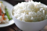 Cách ăn cơm thoải mái mà không lo tăng đường huyết