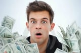 Bỗng dưng có 1 khoản tiền lớn, bạn tưởng rất may mắn, nhưng có khi lại là hiểm họa