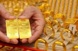 Giá vàng hôm nay 17/3: Vàng SJC và vàng nhẫn đồng loạt giảm, thị trường đảo chiều