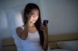 Ngủ muộn mấy giờ mới tính là thức khuya? Sự thật không phải 11 hay 12 giờ đêm