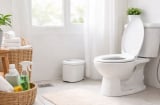 8 mẹo giữ nhà vệ sinh luôn thơm tho, thông thoáng: Làm đúng là sạch từ gốc, không cần xịt nhiều