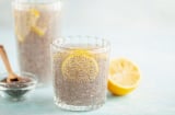 Cách uống nước chanh hạt chia giúp tiêu mỡ, giảm cân nhanh, không hại dạ dày