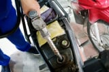 Giá xăng dầu giảm mạnh từ 14h, có loại giảm gần 4.000 đồng một lít