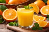  Những thời điểm “cấm kỵ” khi uống nước cam: Tưởng tốt mà lại hại sức khỏe nếu sai lúc