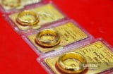 Giá vàng hôm nay 10/4: Vàng nhẫn tăng sốc 2,2 triệu đồng/lượng, thị trường 'nóng' trở lại