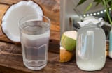 Cách làm nước dừa lên men, tốt hơn nước ngọt có ga, giúp nhuận tràng, đẹp da