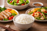 Ăn cơm không lo tăng cân: 4 nguyên tắc đơn giản giúp giữ dáng mà vẫn no đủ