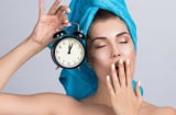 5 bước chăm sóc da buổi tối giúp phụ nữ sau 40 tuổi giảm nếp nhăn và giữ da căng khỏe hơn
