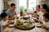 Thực phẩm mốc âm thầm hại gan: Nhiều gia đình vẫn tiếc của nên giữ lại ăn tiếp