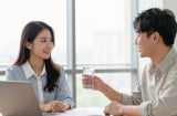5 dấu hiệu cảnh báo vợ/chồng có thể đang ngoại tình công sở
