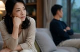 Sau tuổi 40, nhiều phụ nữ sợ nhất không phải là chồng ngoại tình hay sợ nghèo mà là cảm giác này