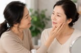 Phụ nữ sau 40, nếu trên mặt có 5 dấu hiệu này, có thể cơ thể đang lão hóa nhanh