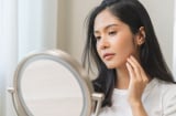3 thói quen khiến da mặt nhanh chảy xệ và già hơn tuổi thật nhiều người vẫn làm mỗi ngày