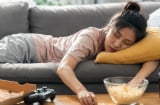 Vì sao nhiều người càng nghỉ cuối tuần càng mệt?