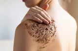 Bí quyết chăm sóc da body mùa hè với chi phí rẻ, chỉ 2 bước đơn giản giúp da mềm mịn hơn